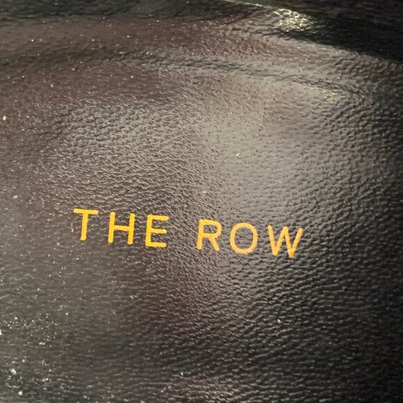 THE ROW Size 7.5 Black Leather Pointed Toe Kitten Heel Ankle Boots - Picture 7 of 9